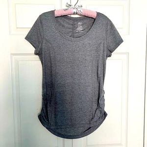 Athletic Works Charcoal Gray Short Sleeve Scoop Neck Top